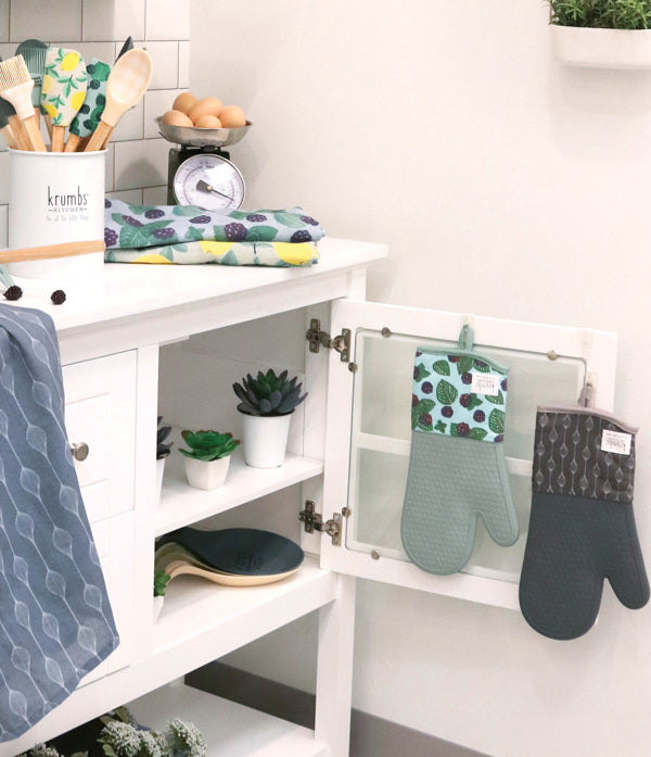 Farmhouse Silicone Oven Mitts