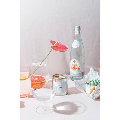 Candle | Silk (Tonka + Jasmine + Coconut)