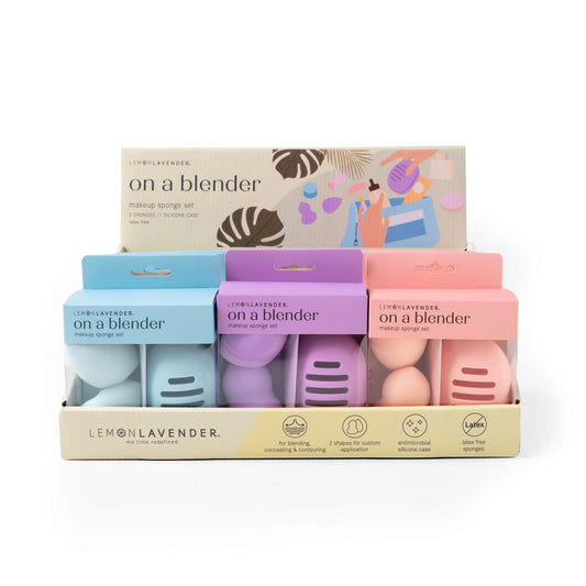 On A Blender Makeup Sponges And Case