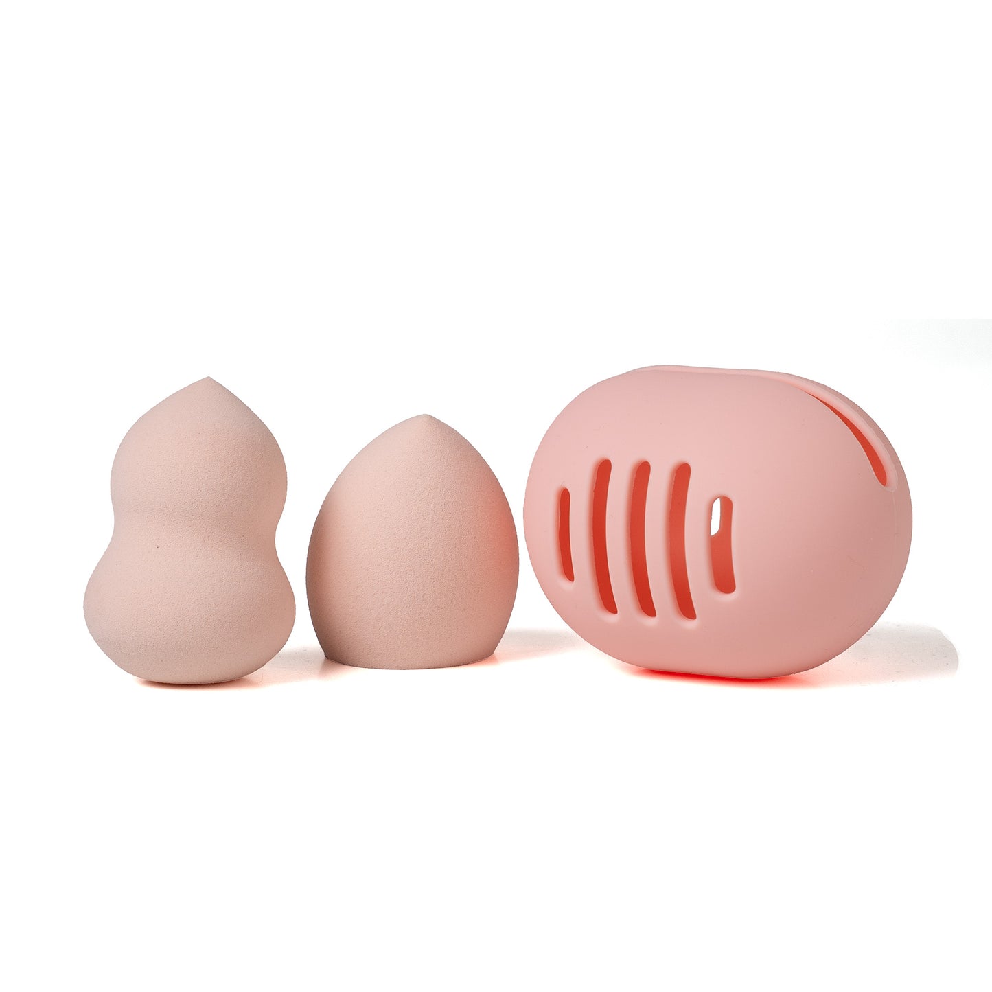On A Blender Makeup Sponges And Case