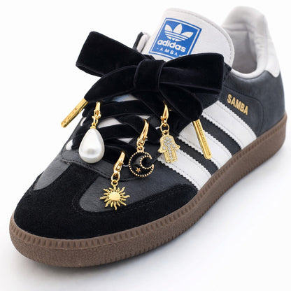 Solemate Shoelace & Charm Set - Exclusive CGC Product
