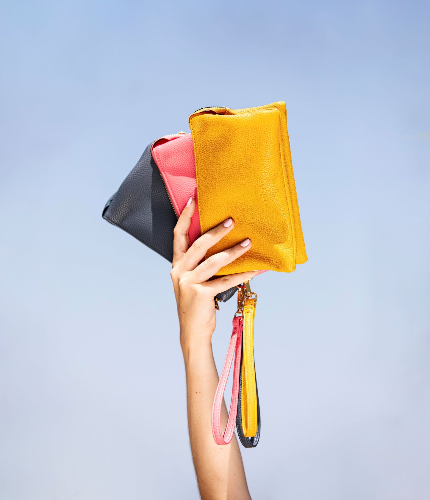Eclipse Convertible Wallet Crossbody 2.0