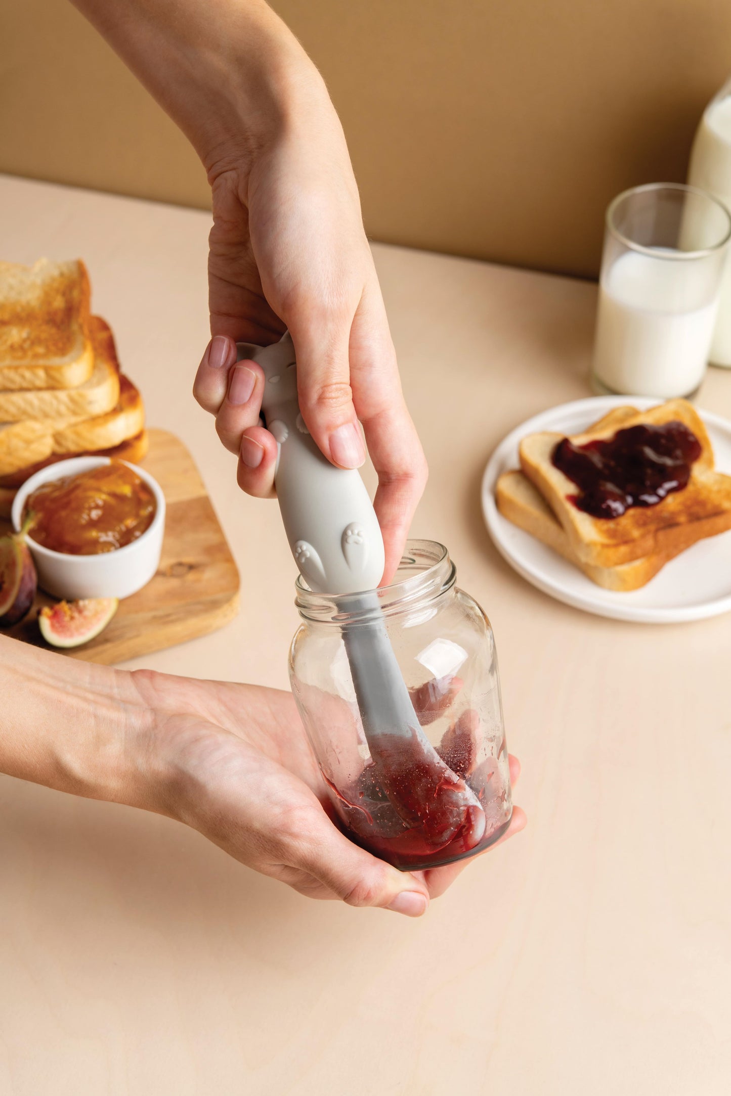 Mary Cat Jar Scraper Spatula